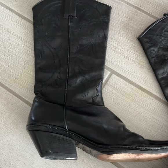 🌺🍁 Sartore Western Boot, Made in Paris/France~Black tooled pull on boot!💃🏻 - Picture 6 of 6